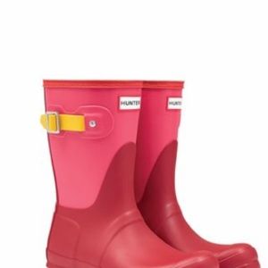 Auth Hunter women short color block